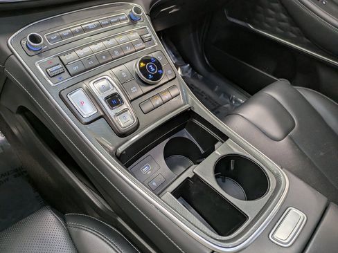 Used 2023 Hyundai Santa Fe SEL w/ Premium Package image 14