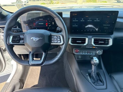 Used 2026 Ford Mustang Premium RWD image 10