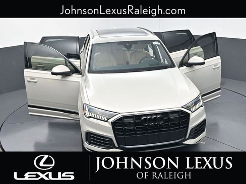 Used 2023 Audi Q7 3.0T Prestige AWD/4WD image 35