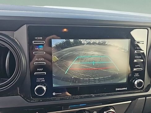 Used 2023 Toyota Tacoma SR image 28