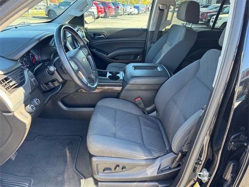 Used 2019 Chevrolet Tahoe LS image 9