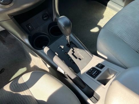 Used 2010 Toyota RAV4 4WD image 14