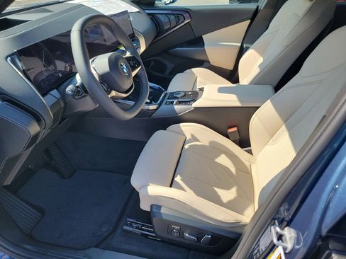New 2025 BMW X3 xDrive30i w/ Premium Package image 8