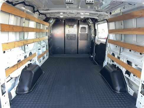 Used 2024 Ford Transit 250 Low Roof w/ Exterior Upgrade Package RWD image 23