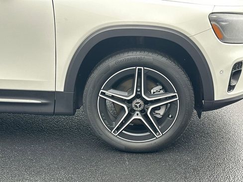 New 2026 Mercedes-Benz GLB 250 image 13