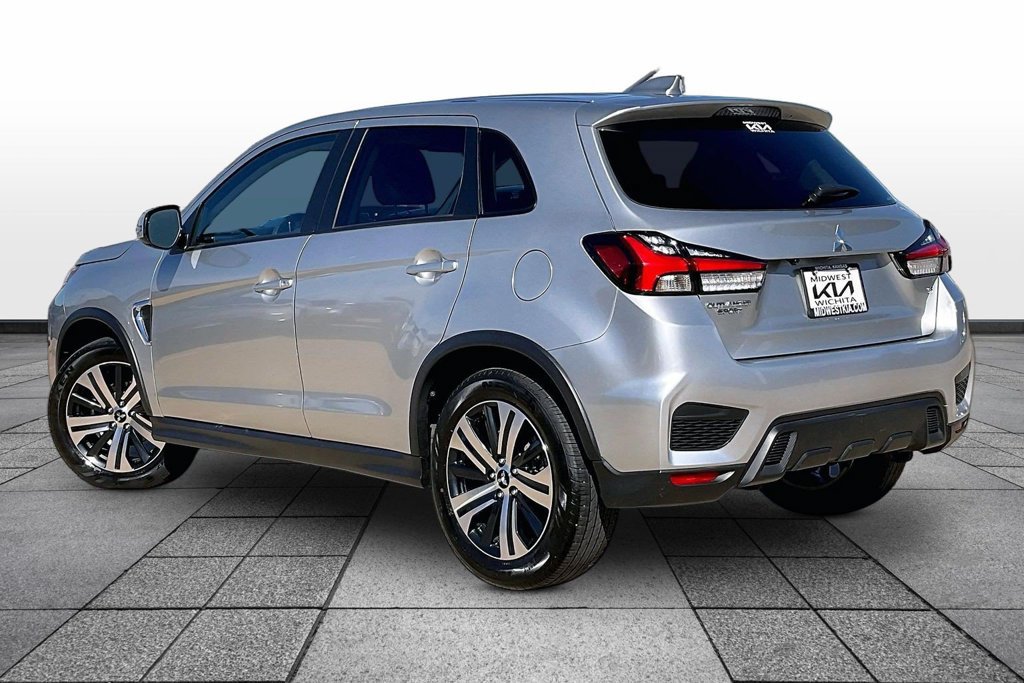 Used 2025 Mitsubishi Outlander Sport AWD image 12