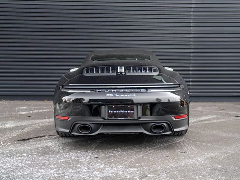 New 2026 Porsche 911 Carrera 4S image 9