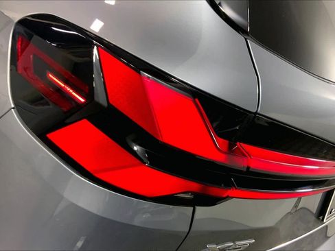 Used 2024 BMW X5 xDrive40i w/ Premium Package image 29