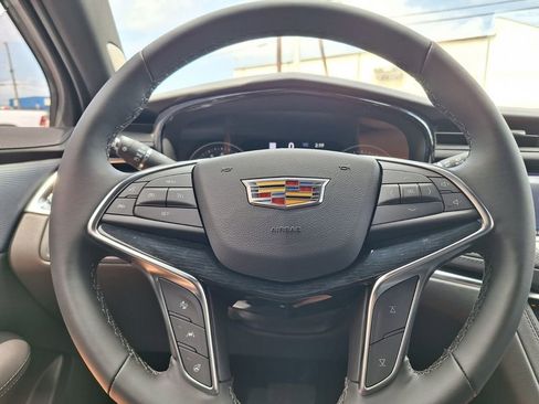 New 2026 Cadillac XT5 Premium Luxury w/ Driver Assist Package FWD image 15