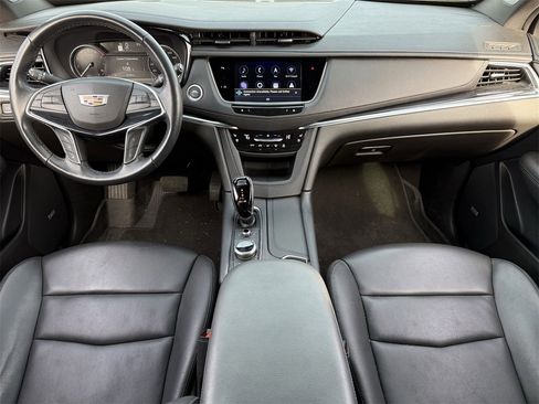 Used 2024 Cadillac XT5 Premium Luxury image 9