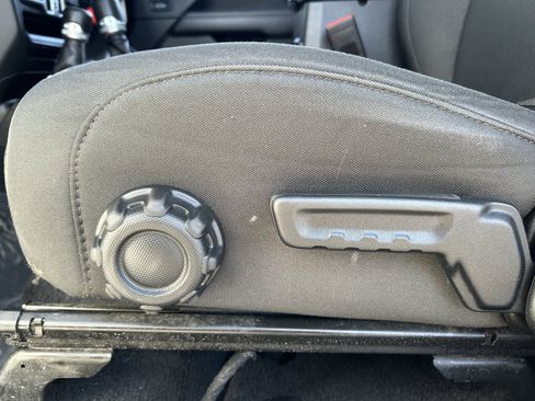 Certified 2023 Jeep Gladiator Overland image 20