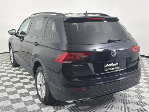 Used 2020 Volkswagen Tiguan S image 7