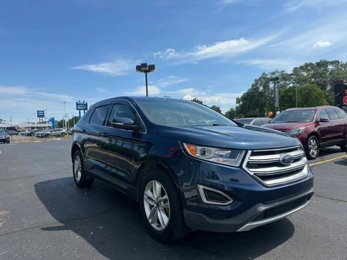 Used 2017 Ford Edge SEL w/ Equipment Group 201A AWD/4WD image 3
