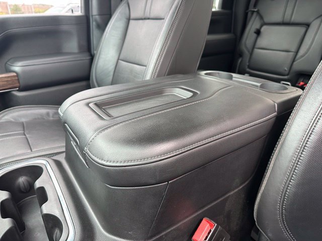 Certified 2020 Chevrolet Silverado 2500 High Country w/ Technology Package AWD/4WD image 26