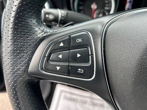 Used 2019 Mercedes-Benz CLA 250 4MATIC image 17