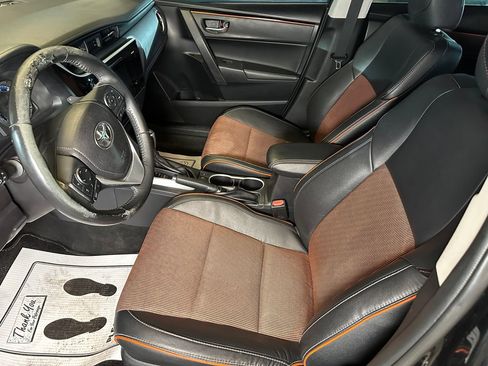 Used 2017 Toyota Corolla SE w/ Carpet Mat Package (TMS) FWD image 21