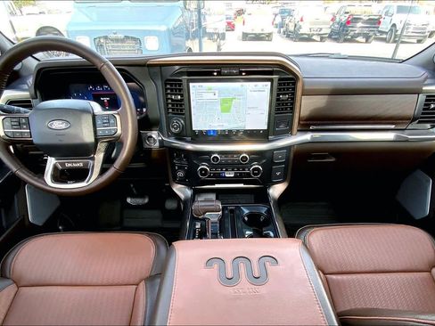 Used 2025 Ford F150 King Ranch w/ FX4 Off-Road Package image 14
