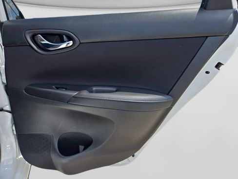 Used 2019 Nissan Sentra S FWD image 29