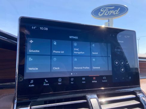 Used 2024 Lincoln Navigator Reserve AWD/4WD image 36