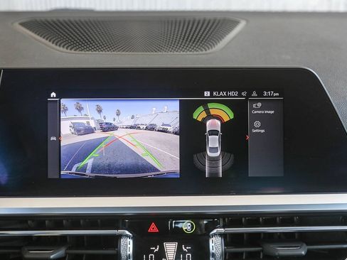 Used 2023 BMW 430i Coupe w/ Convenience Package RWD image 21