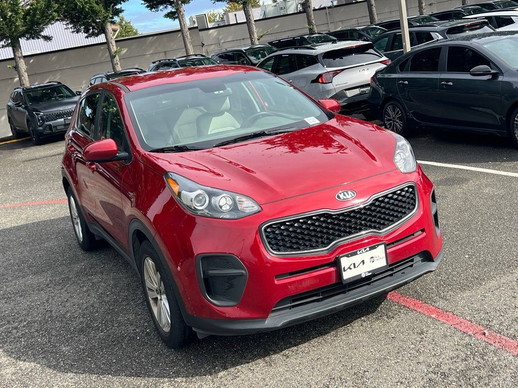 Used 2017 Kia Sportage LX FWD image 3