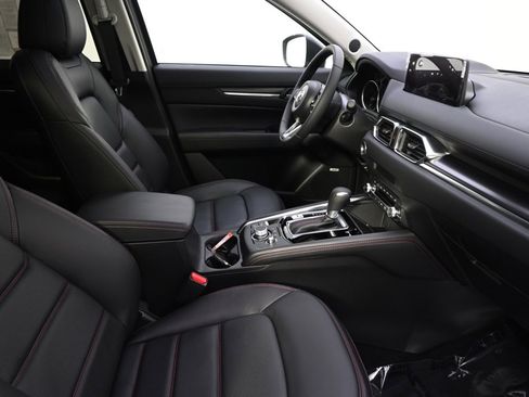 New 2025 MAZDA CX-5 Carbon Edition image 16