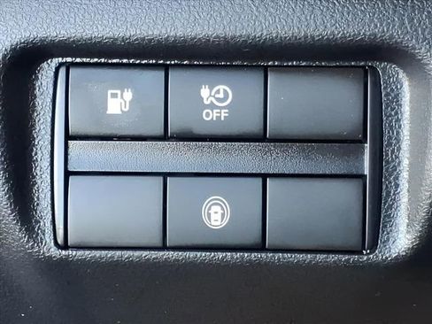 Used 2023 Nissan Leaf S image 17