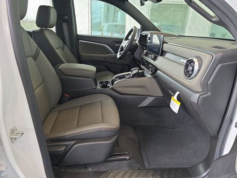 New 2026 Chevrolet Colorado ZR2 w/ Technology Package image 33