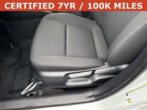 Used 2025 Toyota Corolla LE image 15