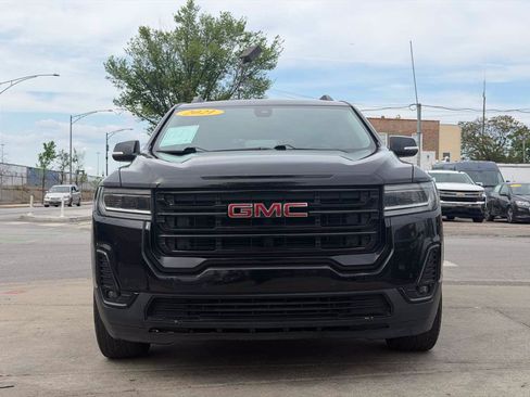 Used 2021 GMC Acadia SLT w/ Elevation Edition FWD image 2