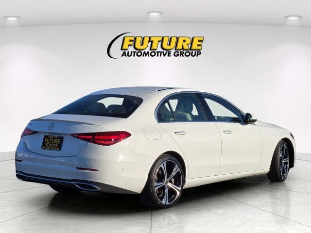 Used 2025 Mercedes-Benz C 300 Sedan image 5