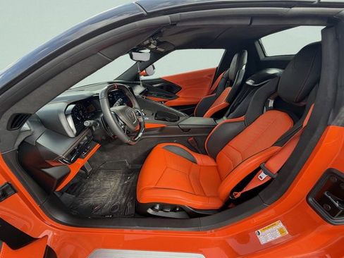 Used 2025 Chevrolet Corvette Z06 w/ Z07 Performance Package image 17