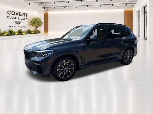 Used 2022 BMW X5 xDrive45e w/ M Sport Package AWD/4WD image 4