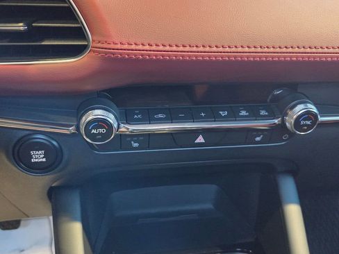 New 2026 MAZDA MAZDA3 2.5 S Hatchback w/ Premium Pkg image 22