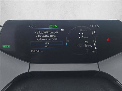 Used 2024 Toyota Prius Prime FWD image 11