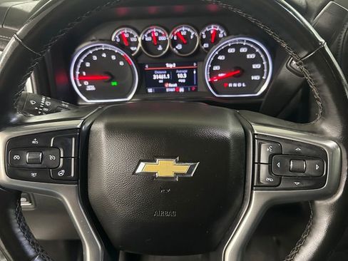 Used 2023 Chevrolet Silverado 2500 LT w/ Convenience Package image 15