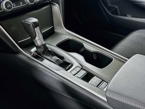 Used 2021 Honda Accord Sport image 15