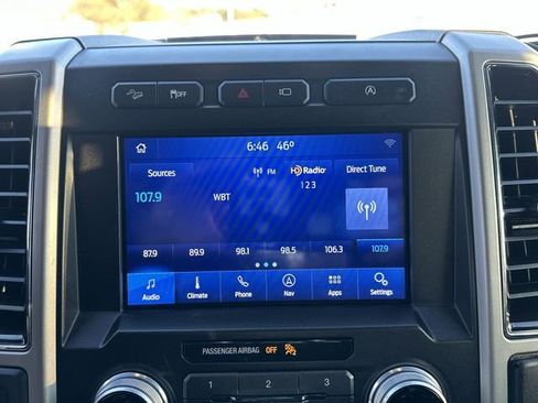 Used 2018 Ford F150 Lariat w/ Equipment Group 502A Luxury image 22