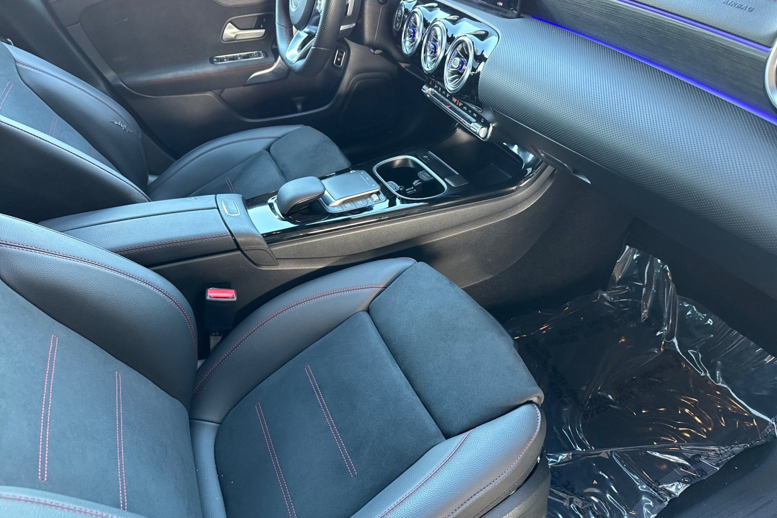 Certified 2023 Mercedes-Benz CLA 250 image 32