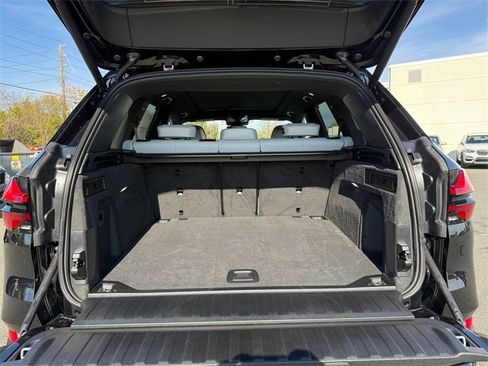 New 2026 BMW X5 xDrive40i w/ Climate Comfort Package image 19