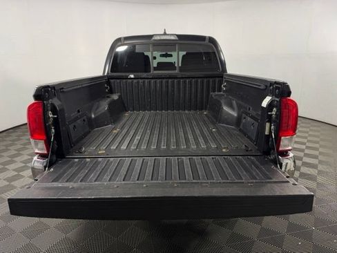 Used 2016 Toyota Tacoma SR5 w/ Towing Package RWD image 25