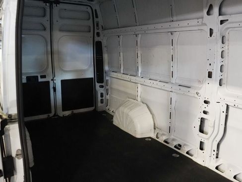 Used 2023 RAM ProMaster 3500 w/ Lane Management Group FWD image 21