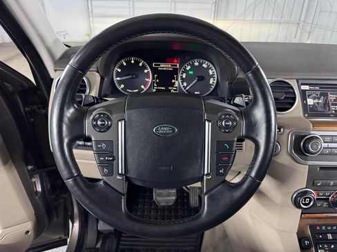 Used 2016 Land Rover LR4 HSE AWD/4WD image 29