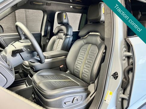 Used 2025 Rivian R1S Adventure AWD/4WD image 7