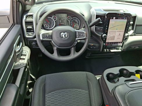 Used 2026 RAM 2500 Big Horn AWD/4WD image 11