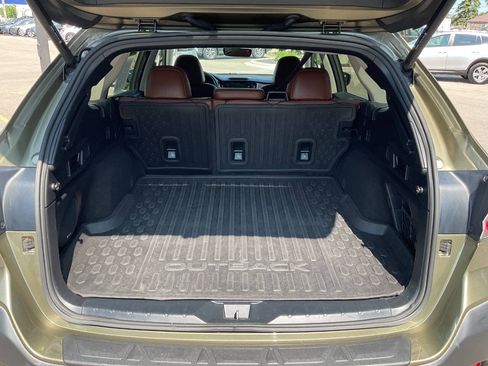 Used 2020 Subaru Outback Touring w/ Popular Package #2 AWD/4WD image 43