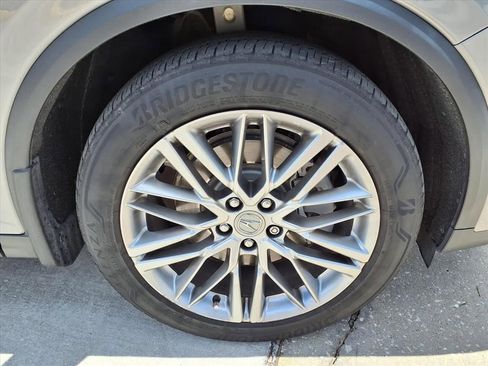 Used 2023 Acura MDX SH-AWD w/ Advance Package image 7