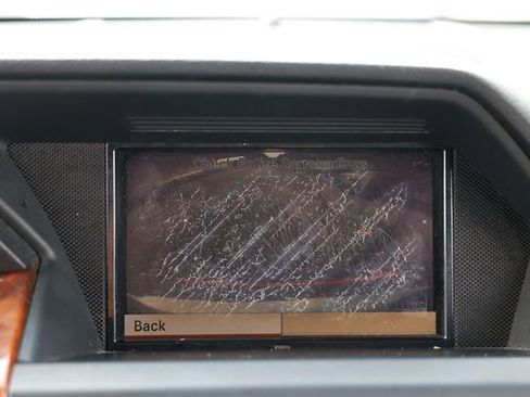 Used 2010 Mercedes-Benz GLK 350 2WD w/ Multimedia Pkg image 39