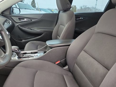 Used 2022 Chevrolet Malibu LT image 18