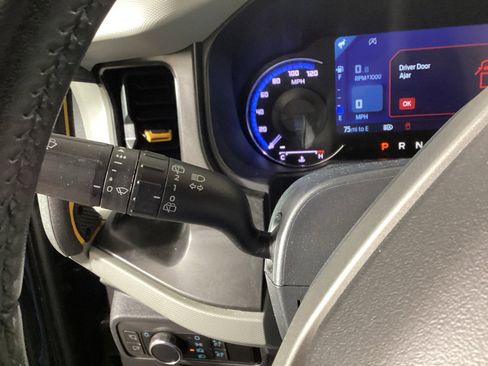 Used 2022 Ford Bronco Badlands w/ Sasquatch Package image 21